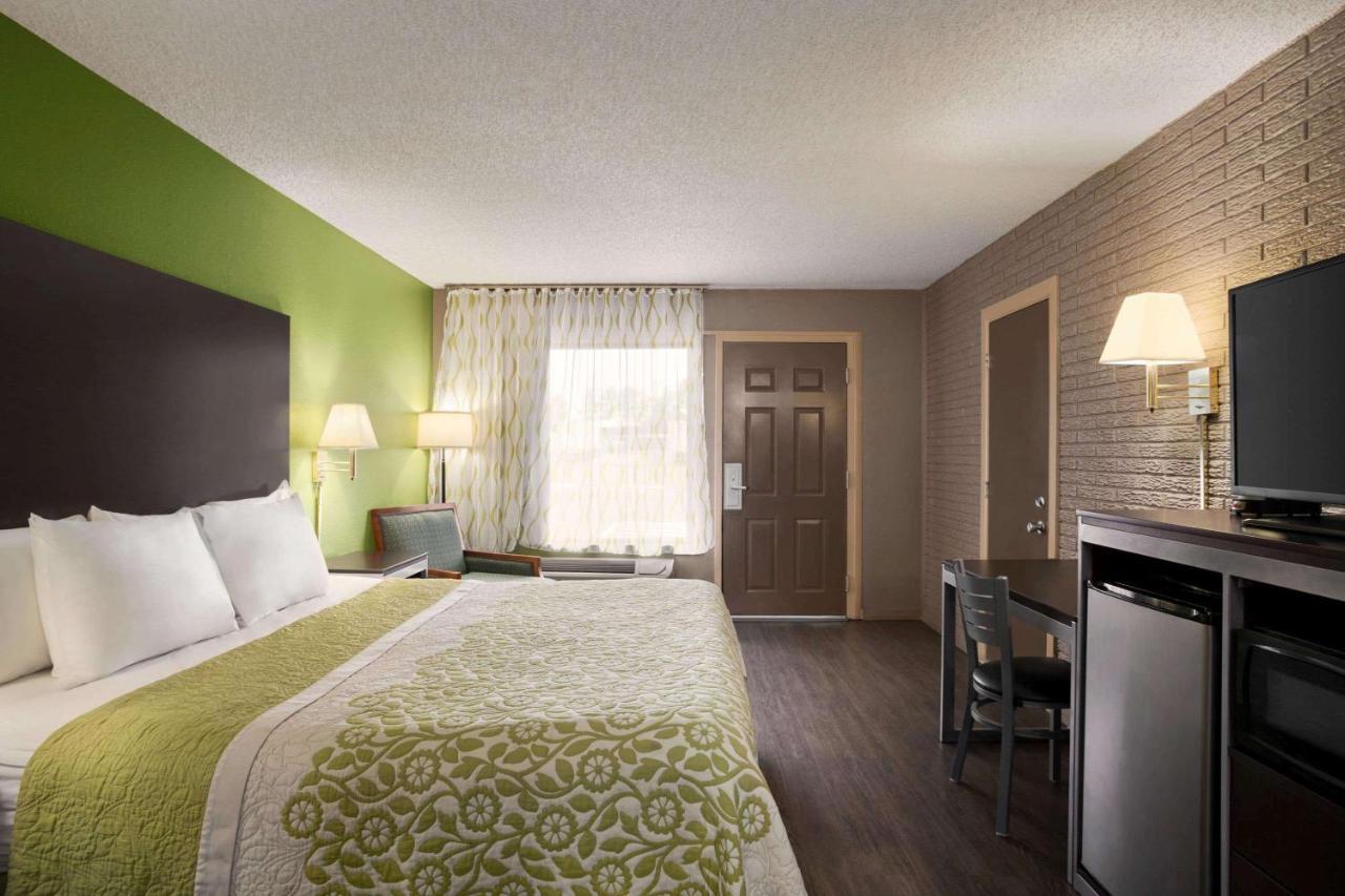 Days Inn By Wyndham Hardeeville/ I-95 State Line Zewnętrze zdjęcie